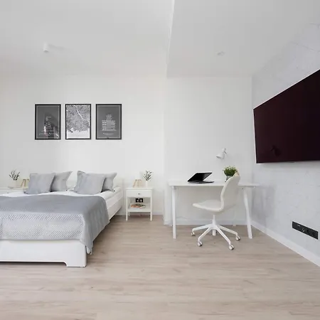 Lägenhet Towarowa Towers With Parking & Ac By Renters Prestige