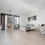 Apartment Towarowa Towers With Parking & Ac By Renters Prestige *