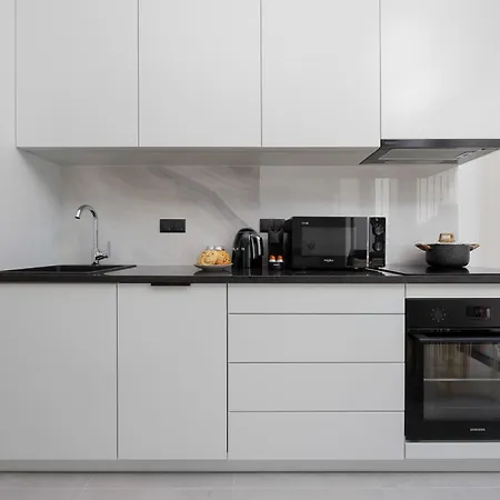 Towarowa Tower With Parking & Ac By Renters Prestige