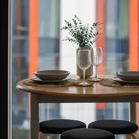 Apartment Towarowa Towers With Parking & Ac By Renters Prestige